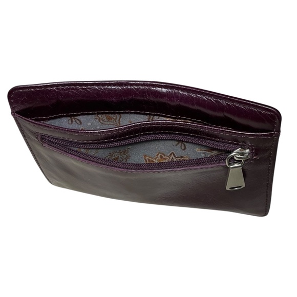 HOBO Euro Slide Credit Card Case ID Passport Holder Saddleberry Merlot Leather - Picture 5 of 10